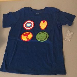 NWT Marvel DISNEY Tee Sz Small 5/6